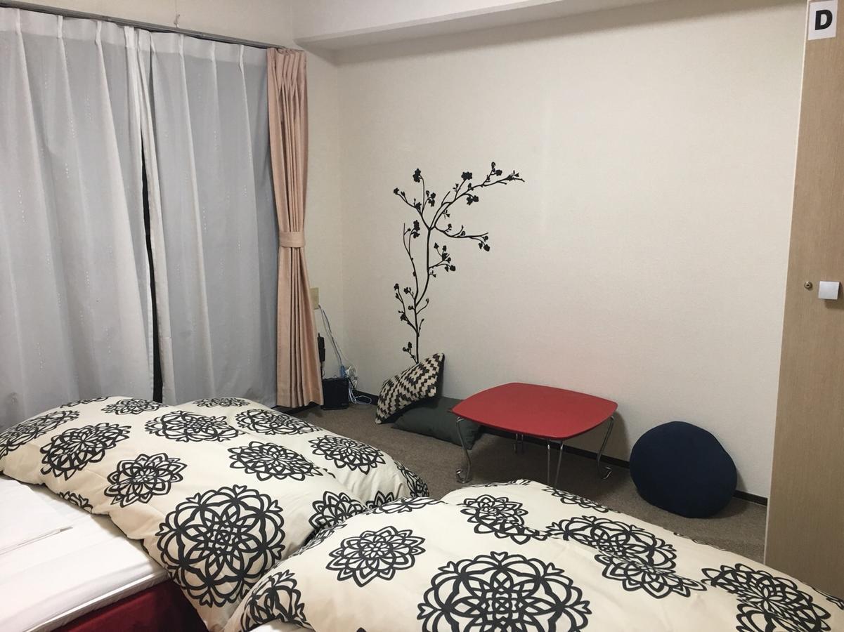Guest House Hokorobi Fukuoka  Buitenkant foto
