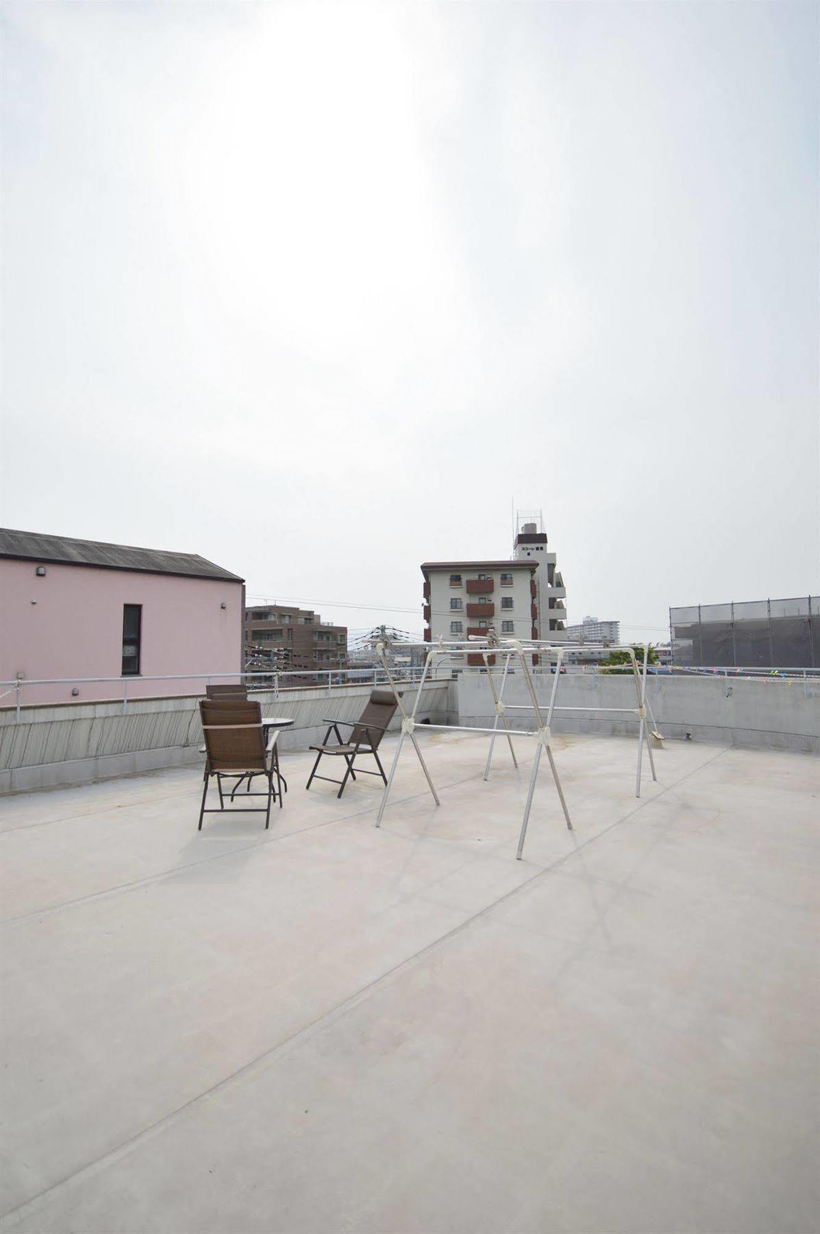 Guest House Hokorobi Fukuoka  Buitenkant foto